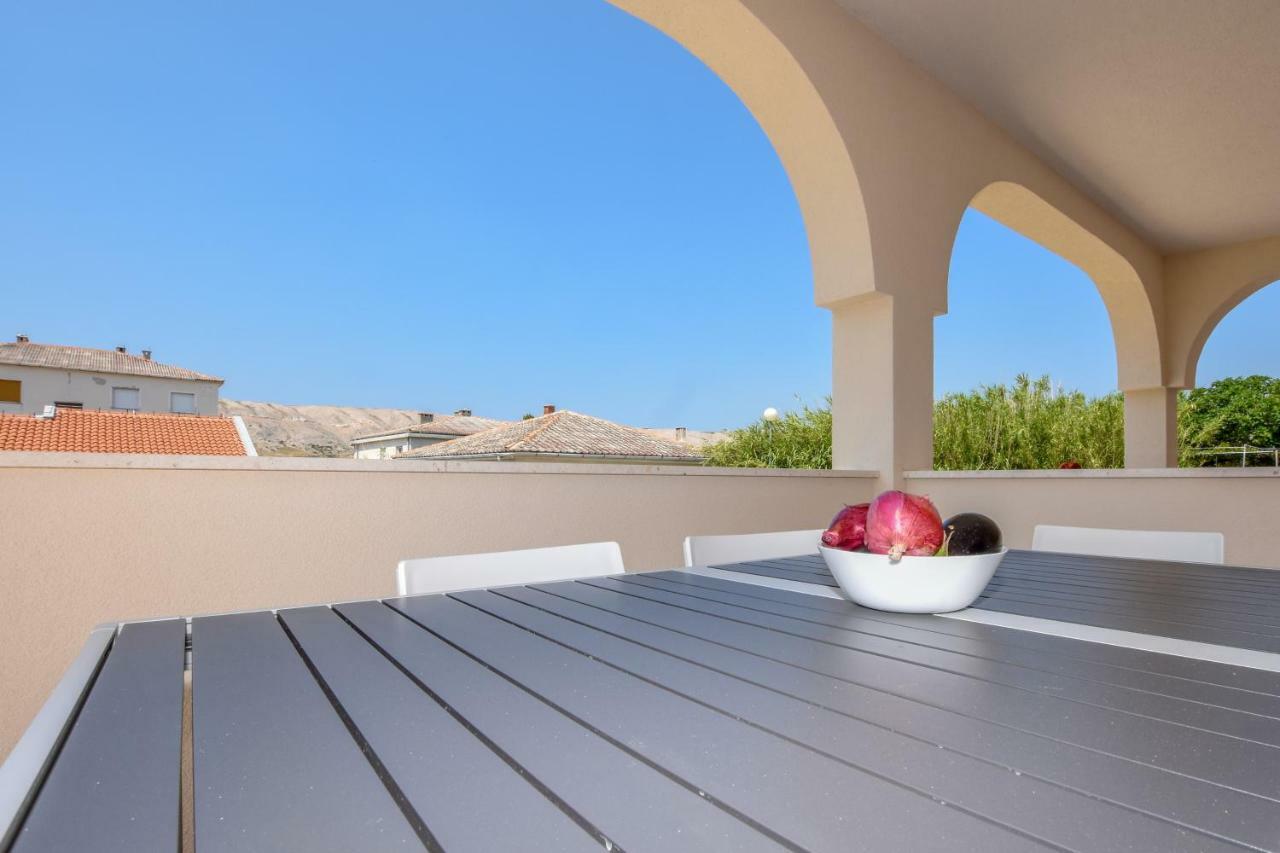 Villa Magena - Luxury Apartments In Pag Center Паг Экстерьер фото